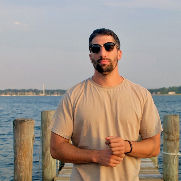 Meet your Posher, Russell - Picture 1 of 1